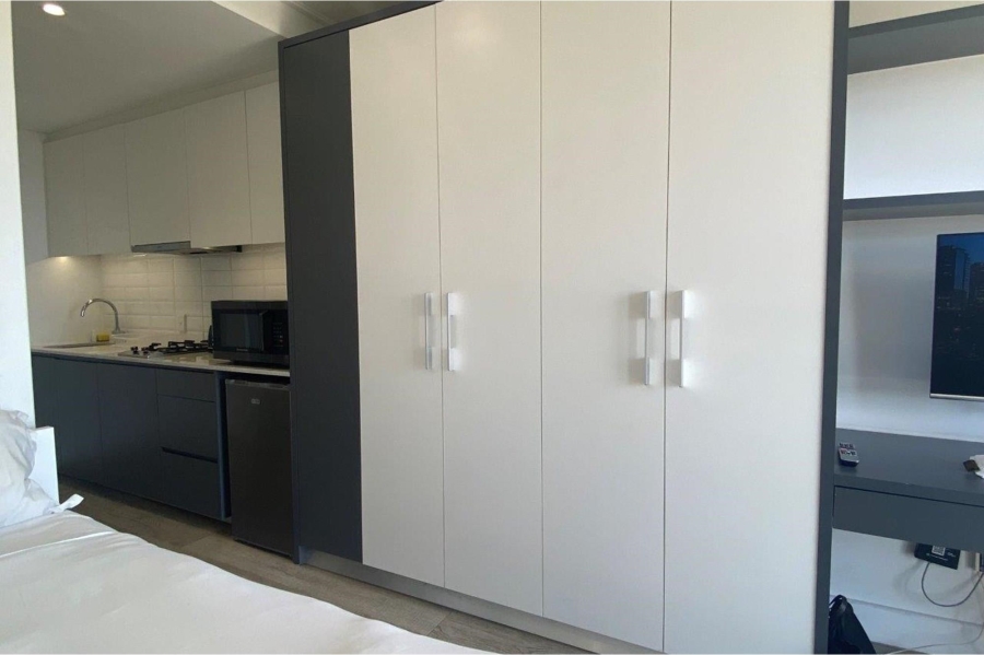 1 Bedroom Property for Sale in Woodstock Western Cape
